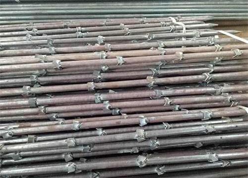 万荣隧道钢花管